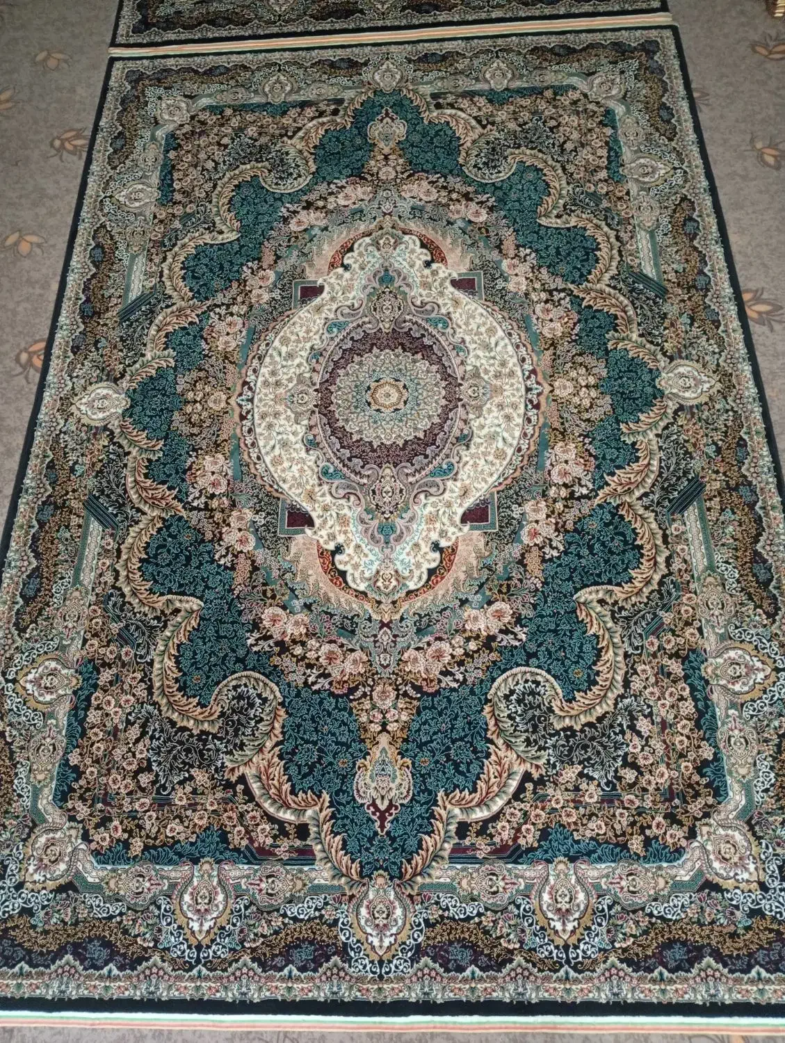 فرش 6متری 1000شانه|فرش|اراک, |دیوار