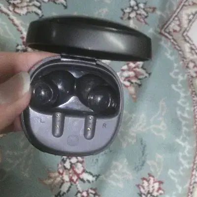 کیس ایرپاد QCY|لوازم جانبی موبایل و تبلت|ری, صفاییه (چشمه علی)|دیوار