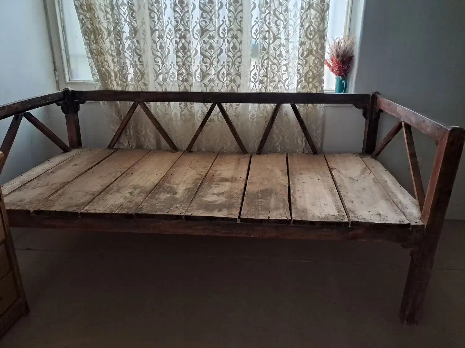 نیمکت (تخت)چوبی|صندلی و نیمکت|کرج, شهرک نهال و بذر|دیوار