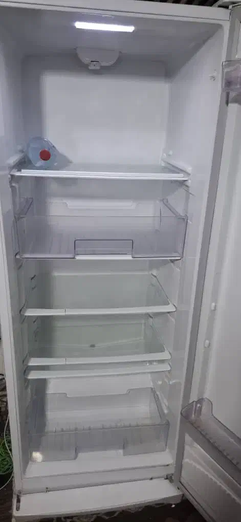 بخچال درحد نو. تمیز|یخچال و فریزر|آبدانان, |دیوار