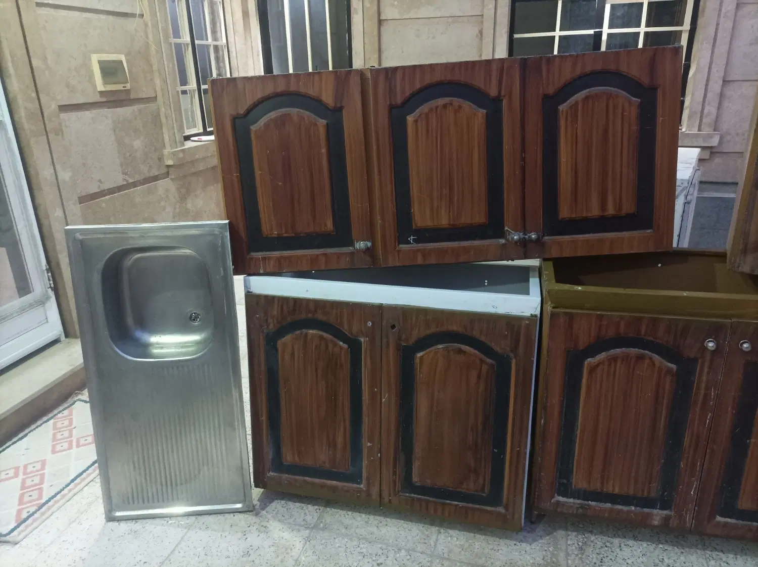 کابینت|آب‌چکان و نظم‌دهنده ظروف|کاشان, راوند|دیوار