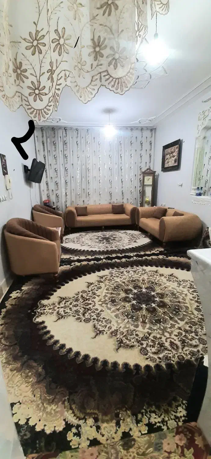 فروش خانه ویلایی ۲ونیم طبقه۳ خوابه(بهارستان)|فروش خانه و ویلا|قم, شهرک مهدیه (مدرس)|دیوار