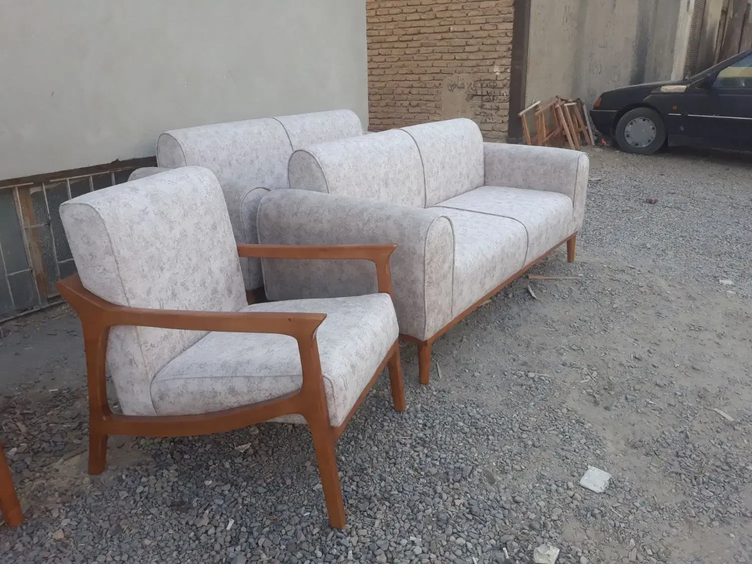 نجار و رویه کوب تولیدی مبل|استخدام صنعتی، فنی، مهندسی|همدان, |دیوار