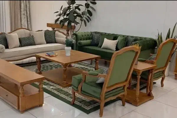 مبل کویین فرانسوی ، کلاسیک، چستر، سرویسخواب|مبلمان خانگی و میز عسلی|چهاردانگه (تهران), |دیوار