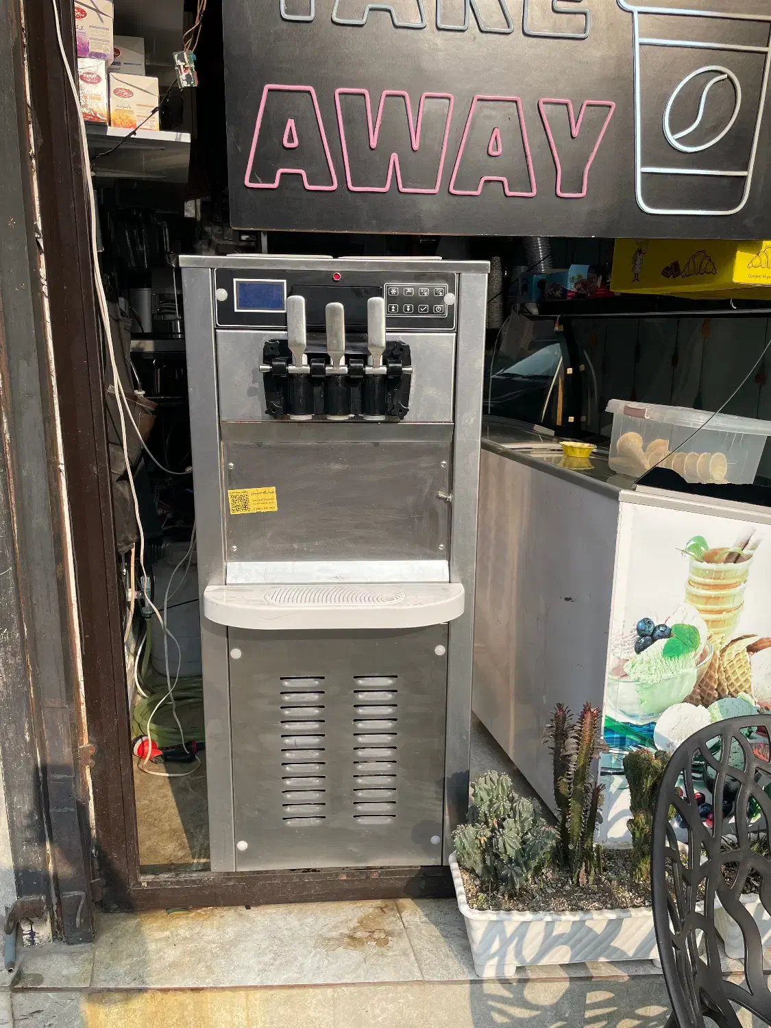 دستگاه بستنی ایستاده کلینکون کره|کافی‌شاپ و رستوران|تالش, هشتپر|دیوار