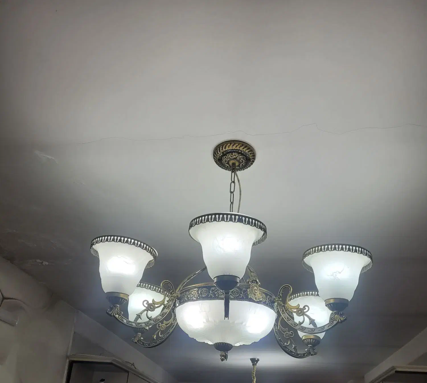 دوتا لوستر سالم و شیک|لوستر و چراغ آویز|ورامین, خیر آباد|دیوار