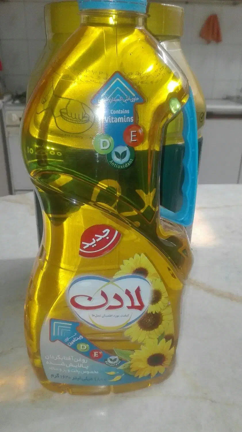 روغن خوراکی بهار و لادن|خوردنی و آشامیدنی|تهران, شهید رجایی|دیوار
