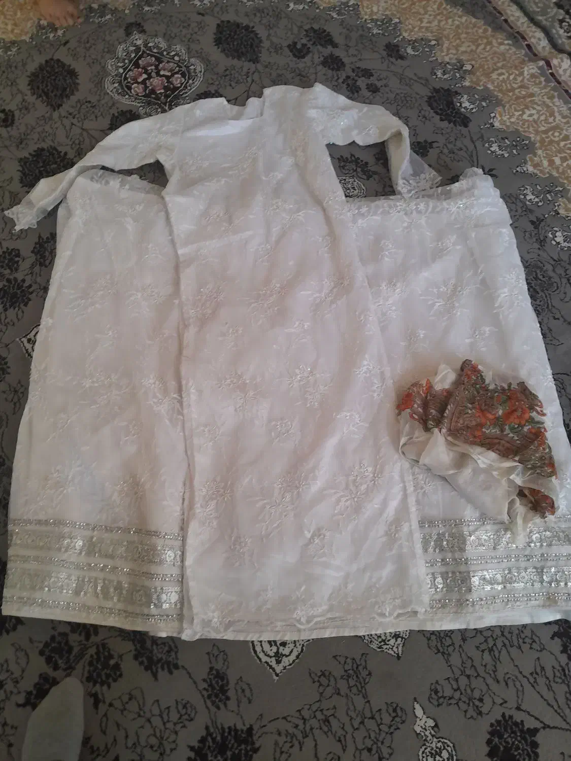 ست لباس محلی|لباس|کازرون, |دیوار