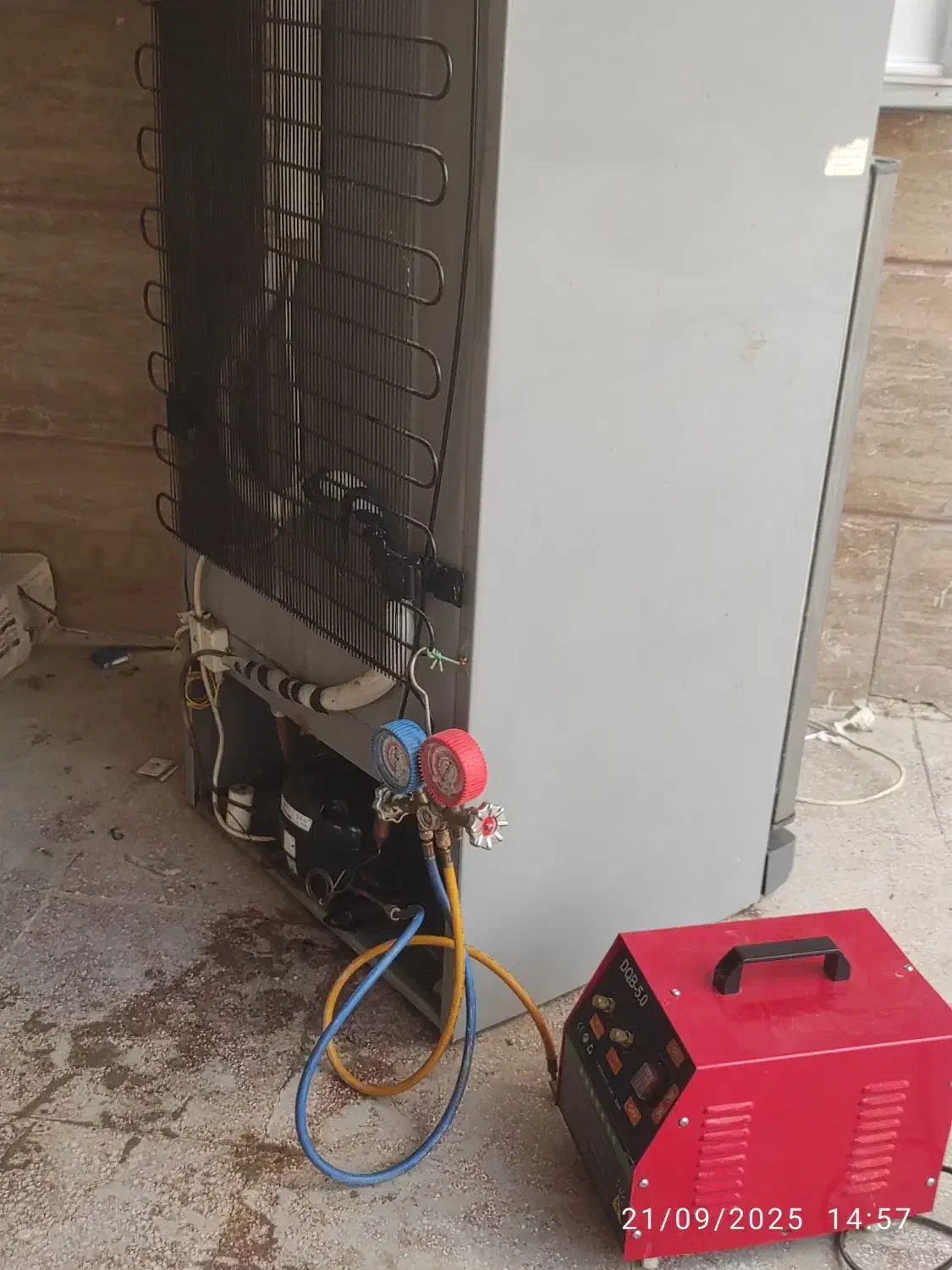 تعمیر انواع یخچال ، انواع کولر ،لباسشویی درمحل شما|خدمات پیشه و مهارت|میناب, |دیوار