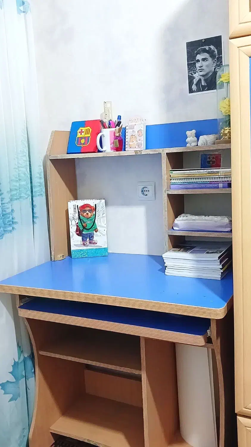 کمد و میز تحریر سالم|جاکفشی، کمد، دراور|آران و بیدگل, |دیوار