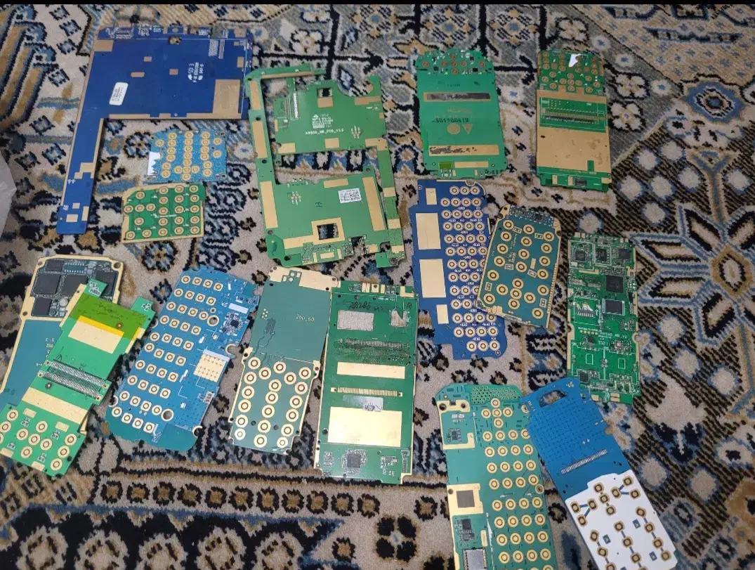 برد موبایل، مخابراتی|خدمات رایانه‌ای و موبایل|شیراز, آزادی|دیوار