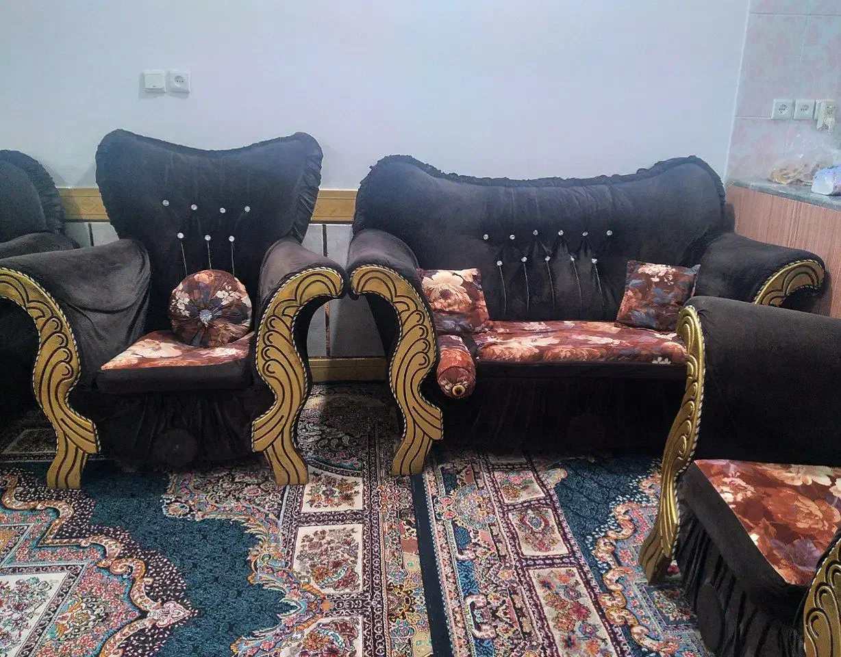 مبل دست دوم|مبلمان خانگی و میز عسلی|شوشتر, |دیوار