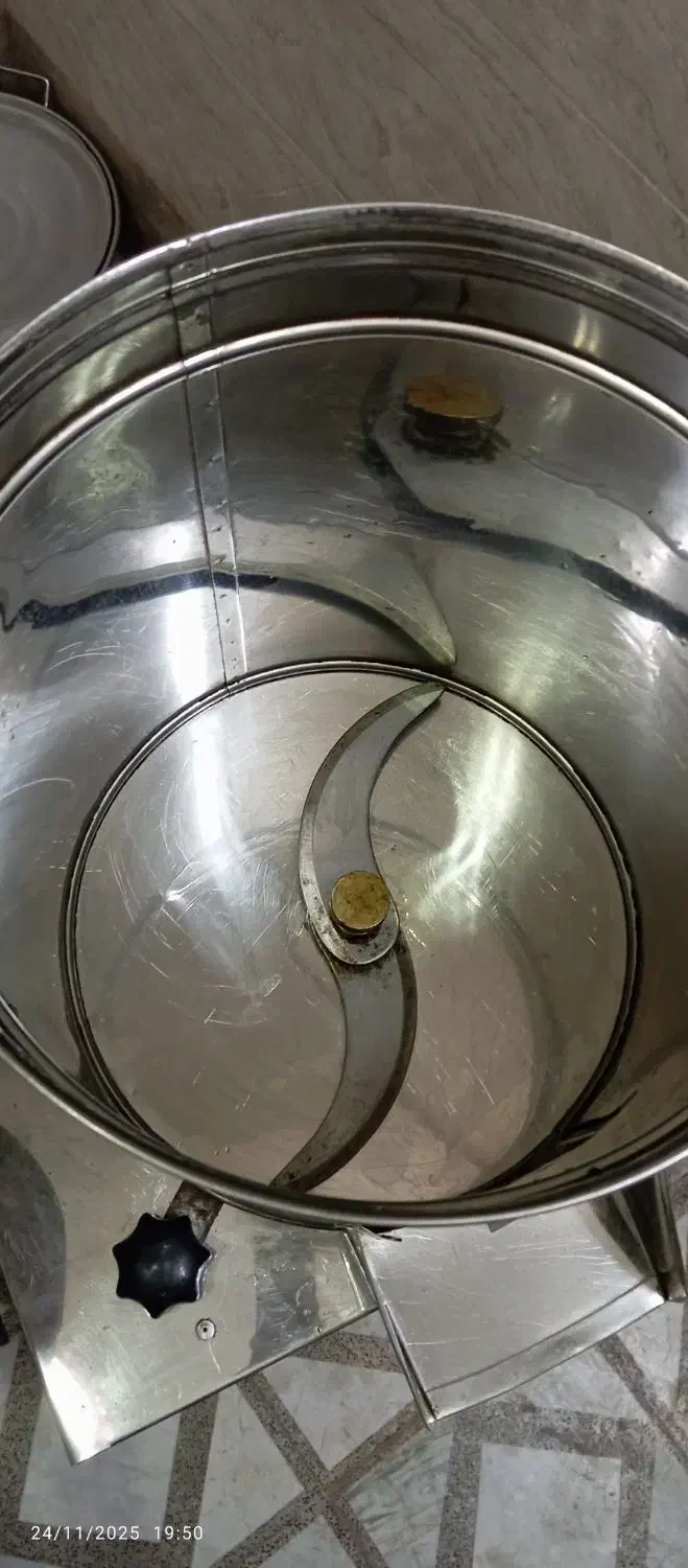 سبزی خرد کنی صنعتی ده کیلویی|خردکن، آسیاب، غذاساز|ابریشم, |دیوار