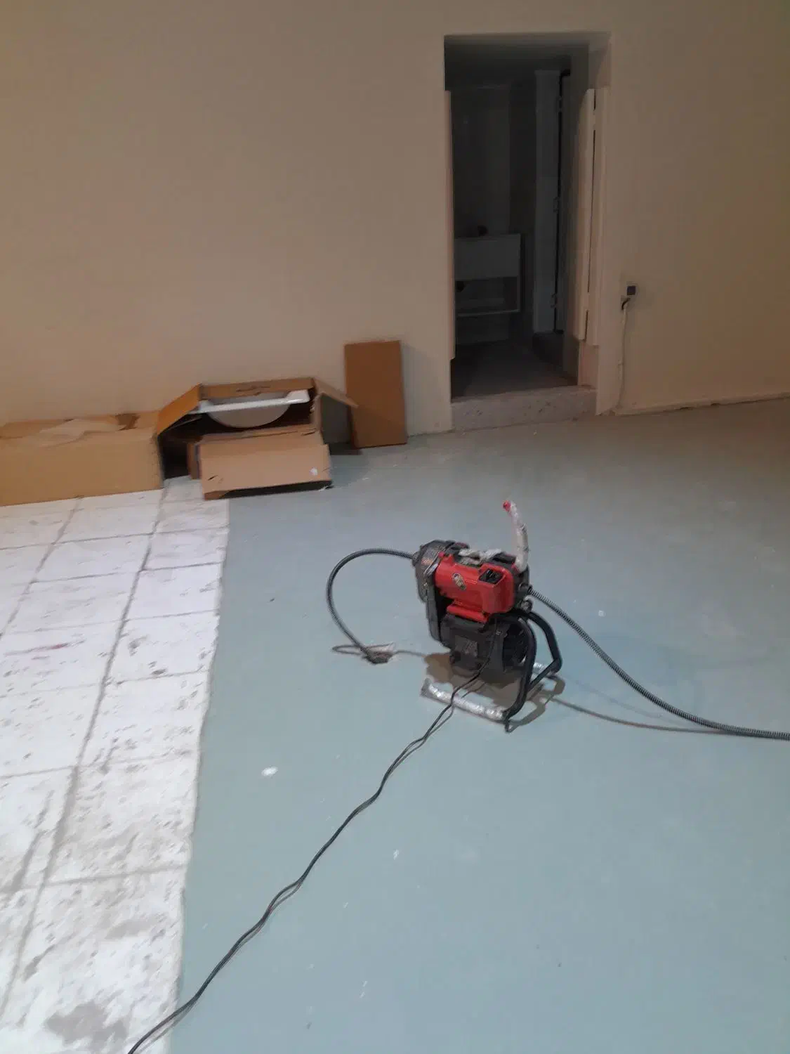 لوله بازکنی تخلیه‌چاه فوری املش اطاقور|خدمات پیشه و مهارت|املش, |دیوار