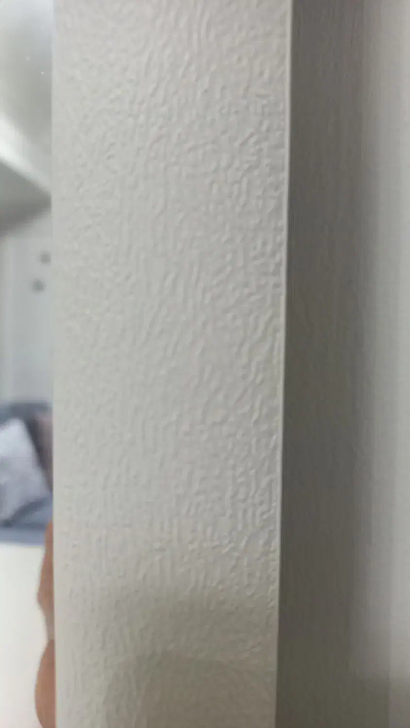 آینه|آینه|بندر انزلی, امامزاده|دیوار