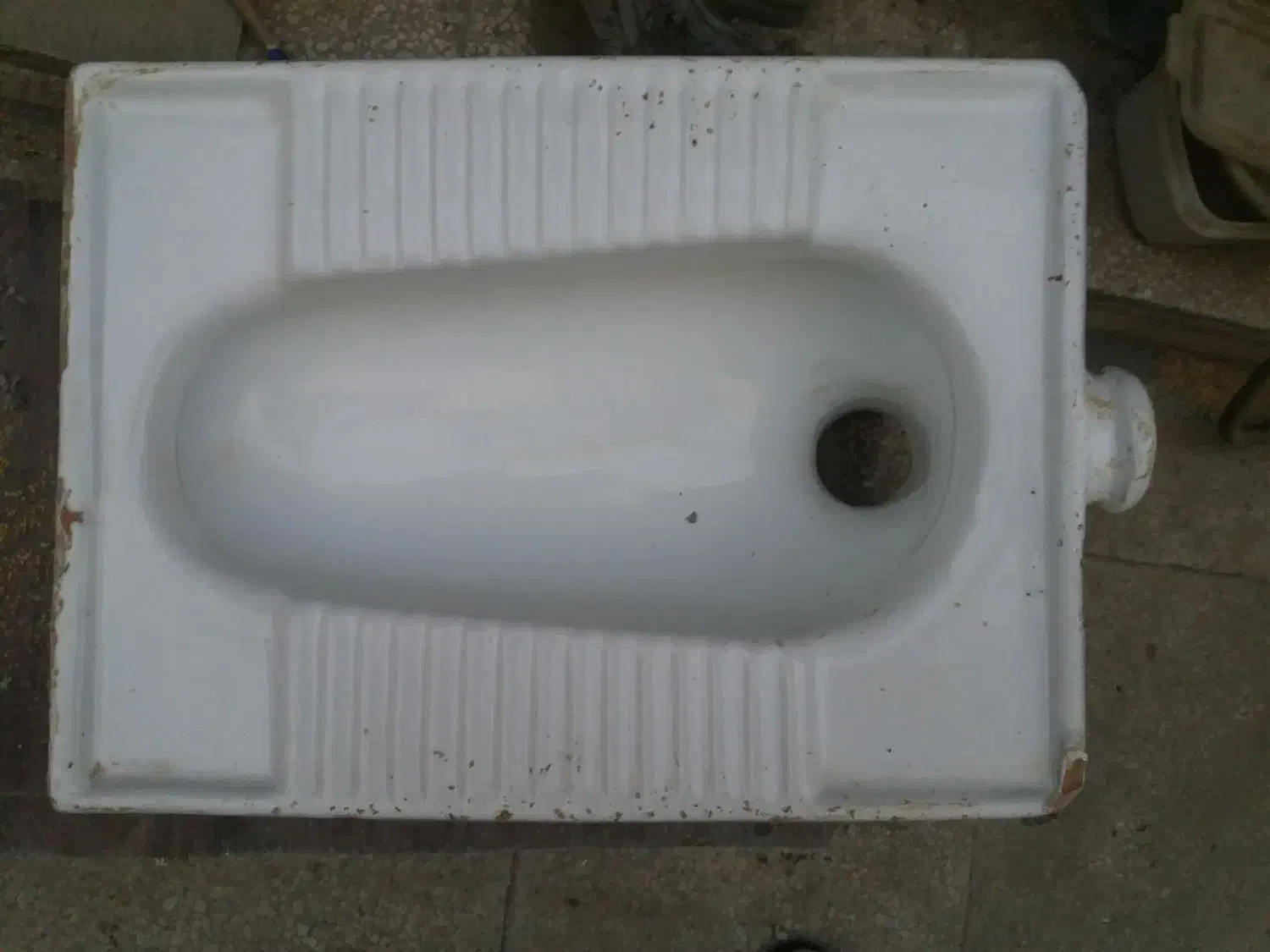 سنگ توالت چینی سفید|لوازم سرویس بهداشتی|تهران, زرکش|دیوار