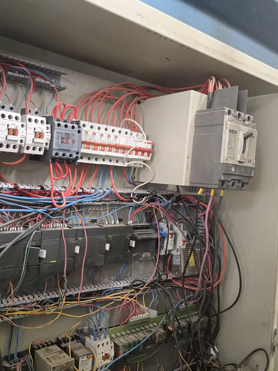 دستگاه تزریق بادی|ماشین‌آلات صنعتی|نجف‌آباد, شهرک صنعتی نجف آباد ۲|دیوار