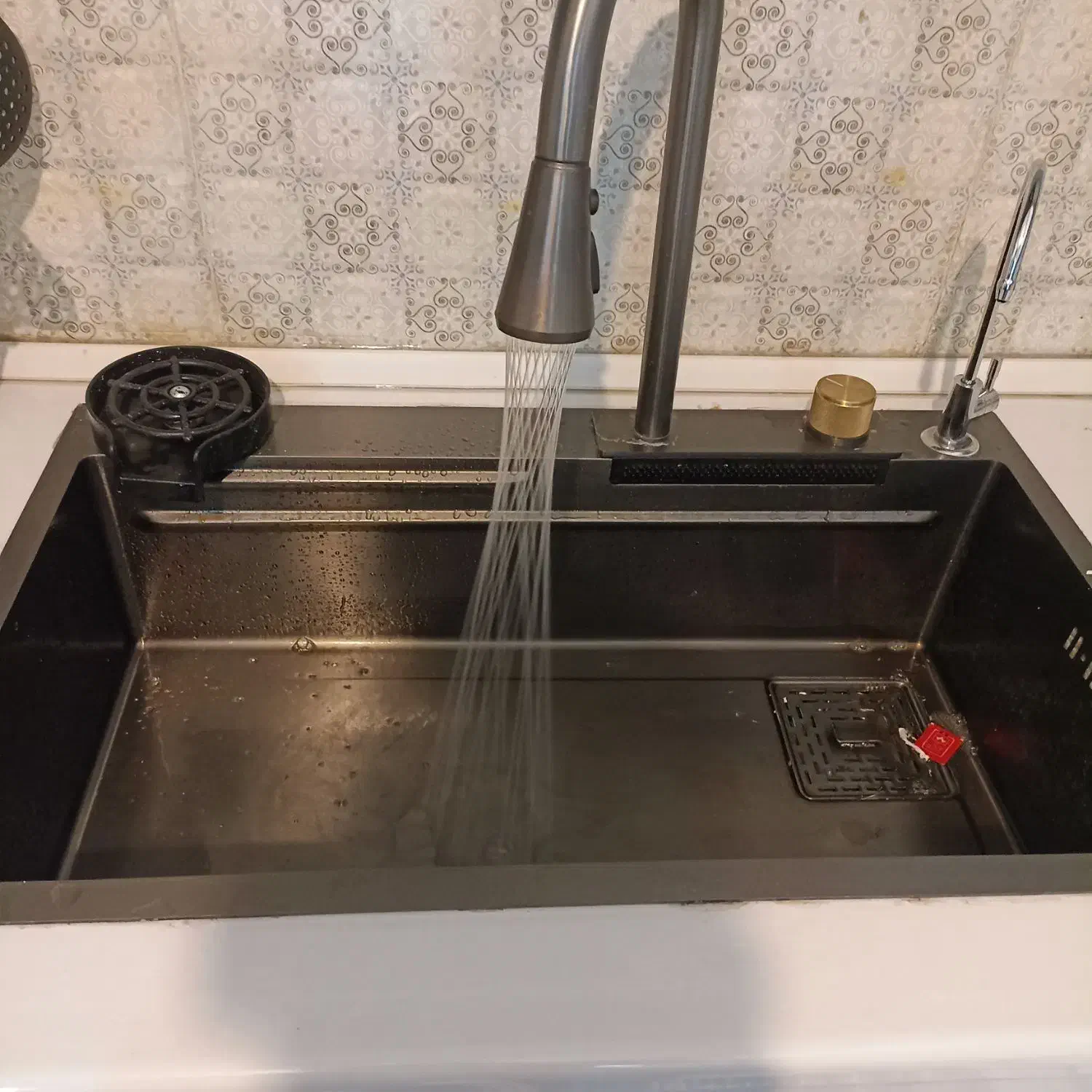 نصب وتعمیر شیرآلات/روشویی ظرفشویی/ ترکیدگی لوله کش|خدمات پیشه و مهارت|مشهد, سید رضی|دیوار