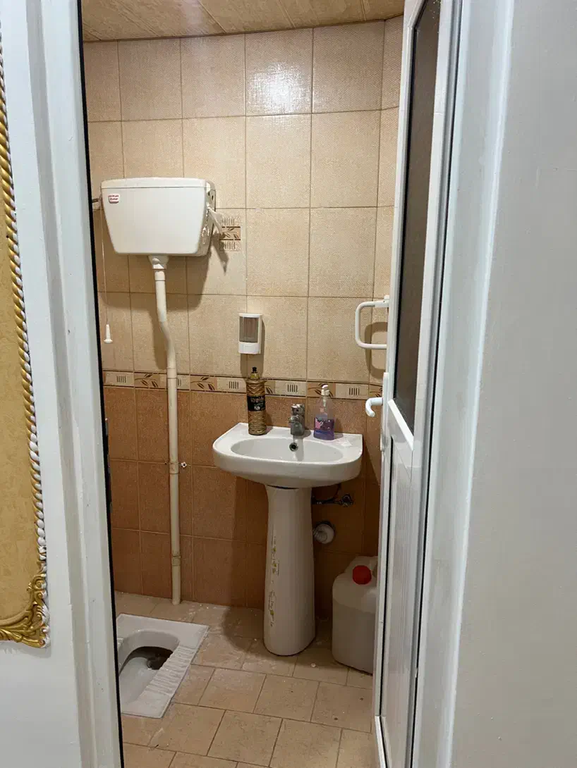 رهن و اجاره دفتر کار اداری یا تجاری ۶۰ متری|اجارهٔ دفتر کار، اتاق اداری، مطب|کرمان, |دیوار