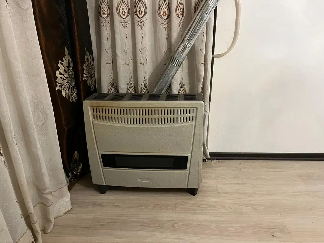 بخاری گازی سایز متوسط|بخاری، هیتر، شومینه|اردبیل, |دیوار