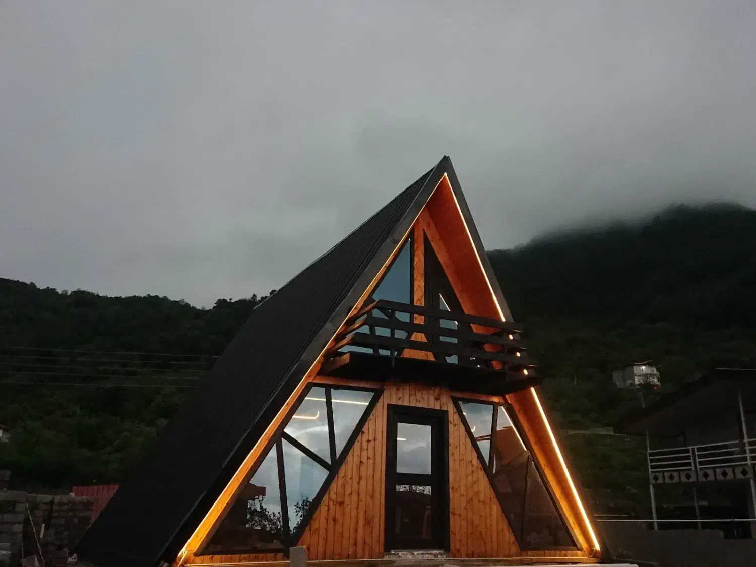 اجاره کلبه سوئیسی و ویلا در بهمنان سوادکوه زیرآب|اجارهٔ کوتاه‌مدت ویلا و باغ|زیرآب, |دیوار