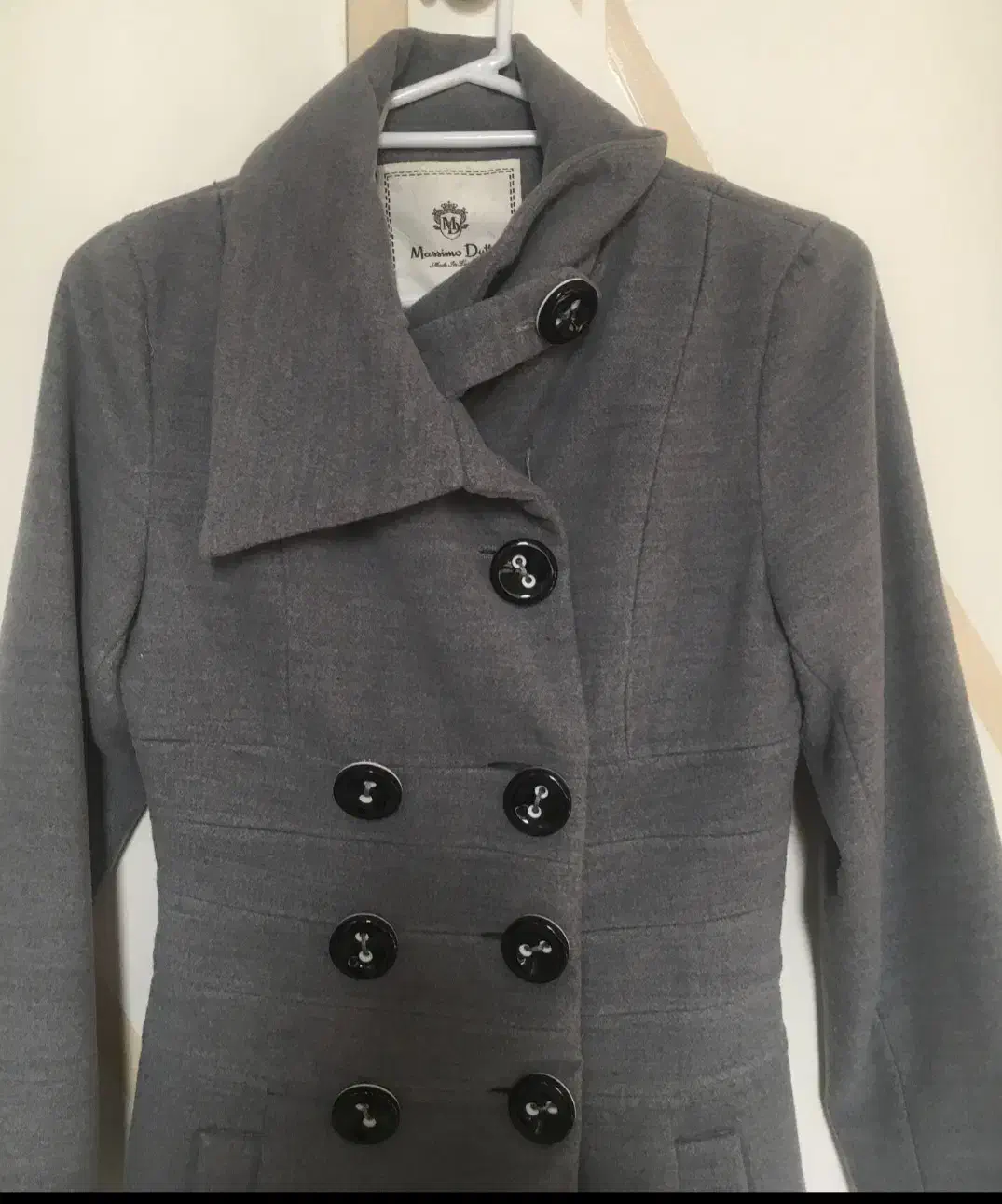 لباس|لباس|تهران, سبلان (لشگر)|دیوار