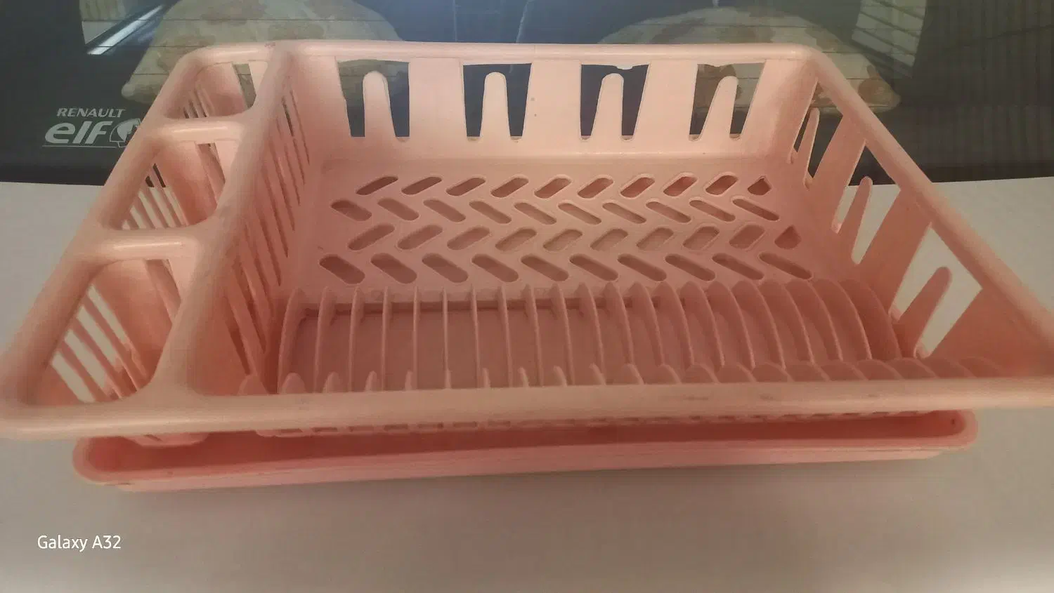 جاظرفی|آب‌چکان و نظم‌دهنده ظروف|اصفهان, بهرام‌آباد|دیوار