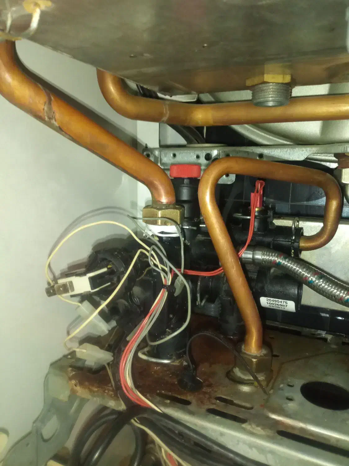 تعمیرات پکیج|آبگرمکن، پکیج، شوفاژ|ارومیه, |دیوار