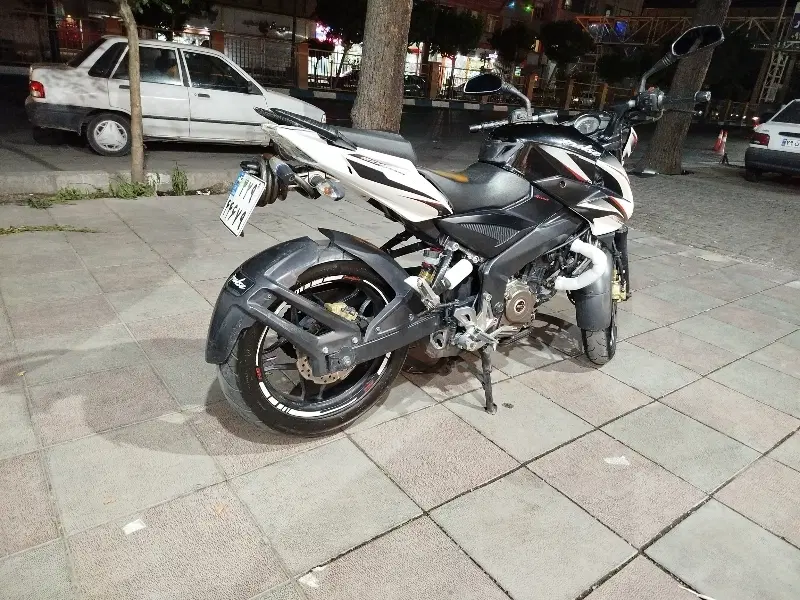 ns200.  rs200|موتورسیکلت|شهریار, رزکان|دیوار