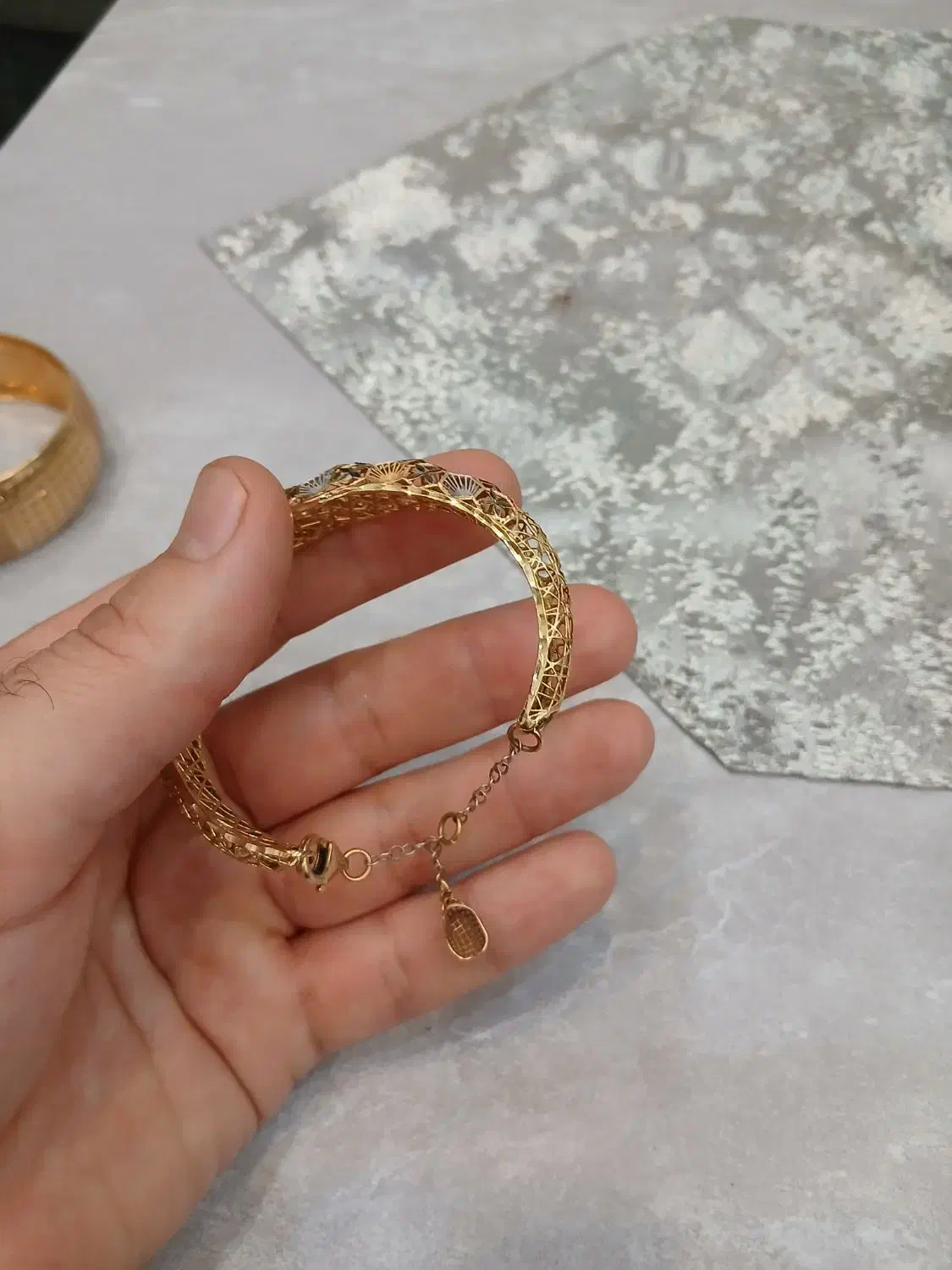 دستبند طلا|جواهرات|زرقان, |دیوار