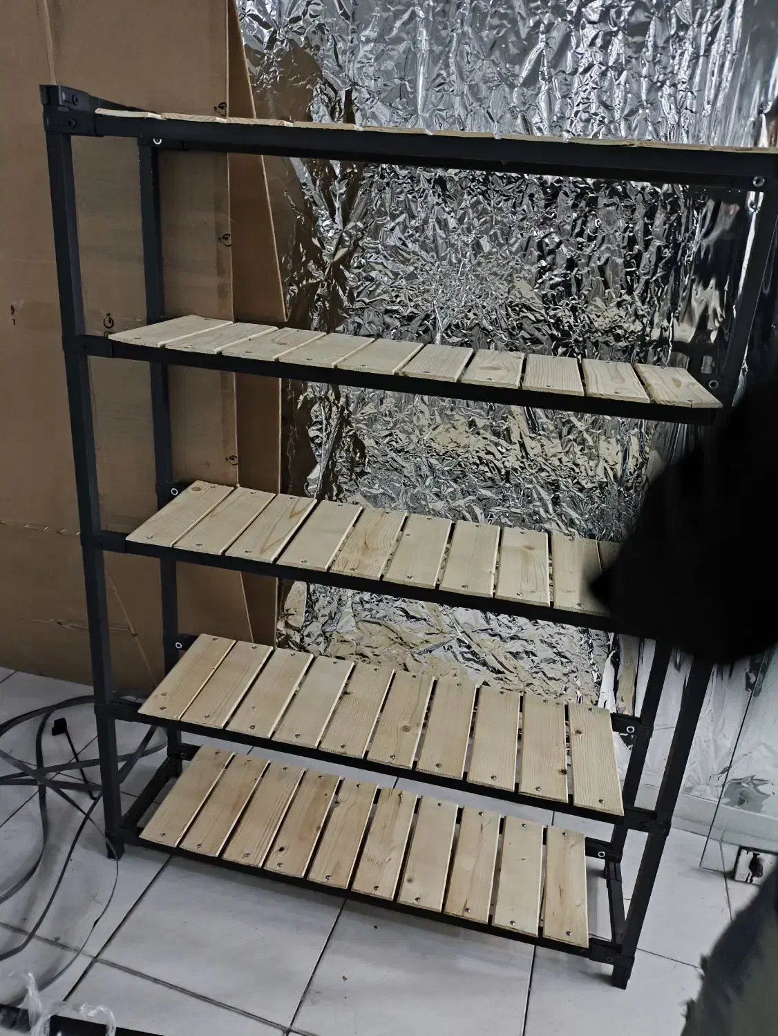 قفسه شلوار|کتابخانه، شلف، قفسه‌های دیواری|الوند, |دیوار