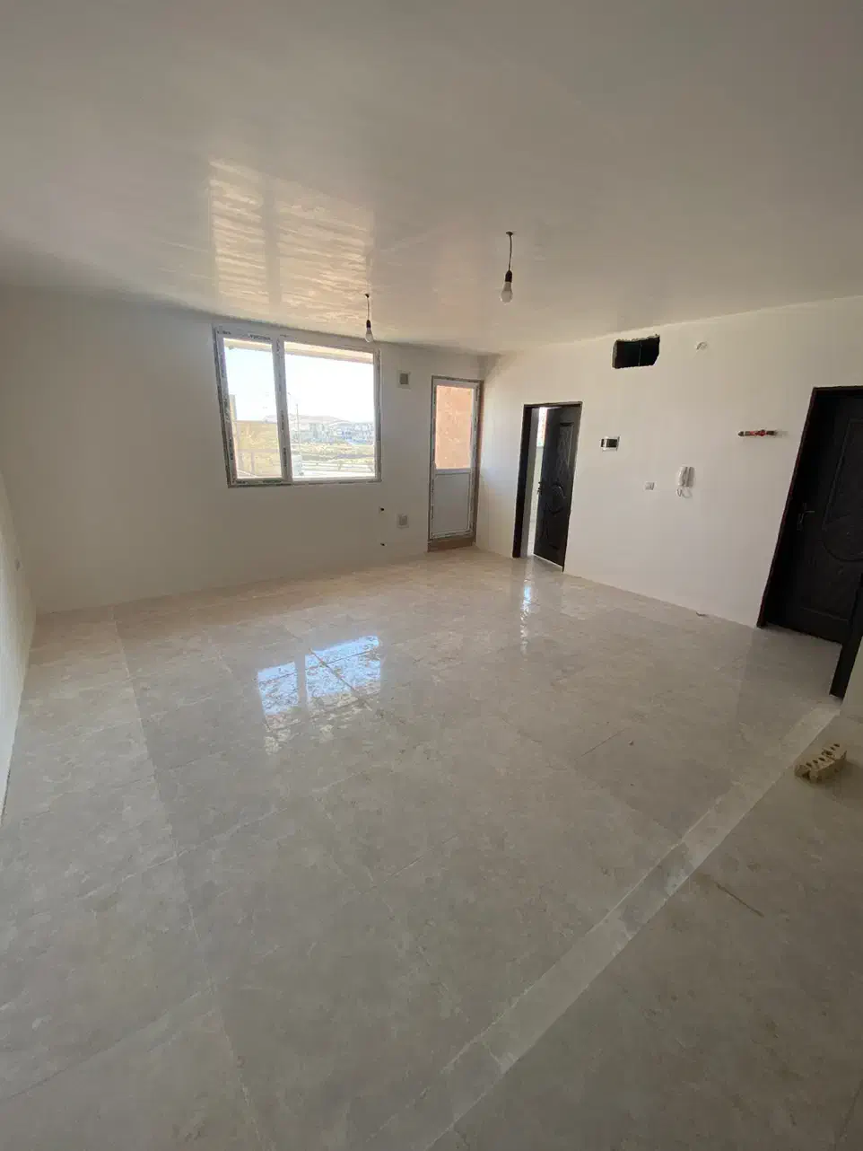 واحد کلید نخورده دوخواب طلاییه شرقی|فروش آپارتمان|شیراز, میانرود|دیوار