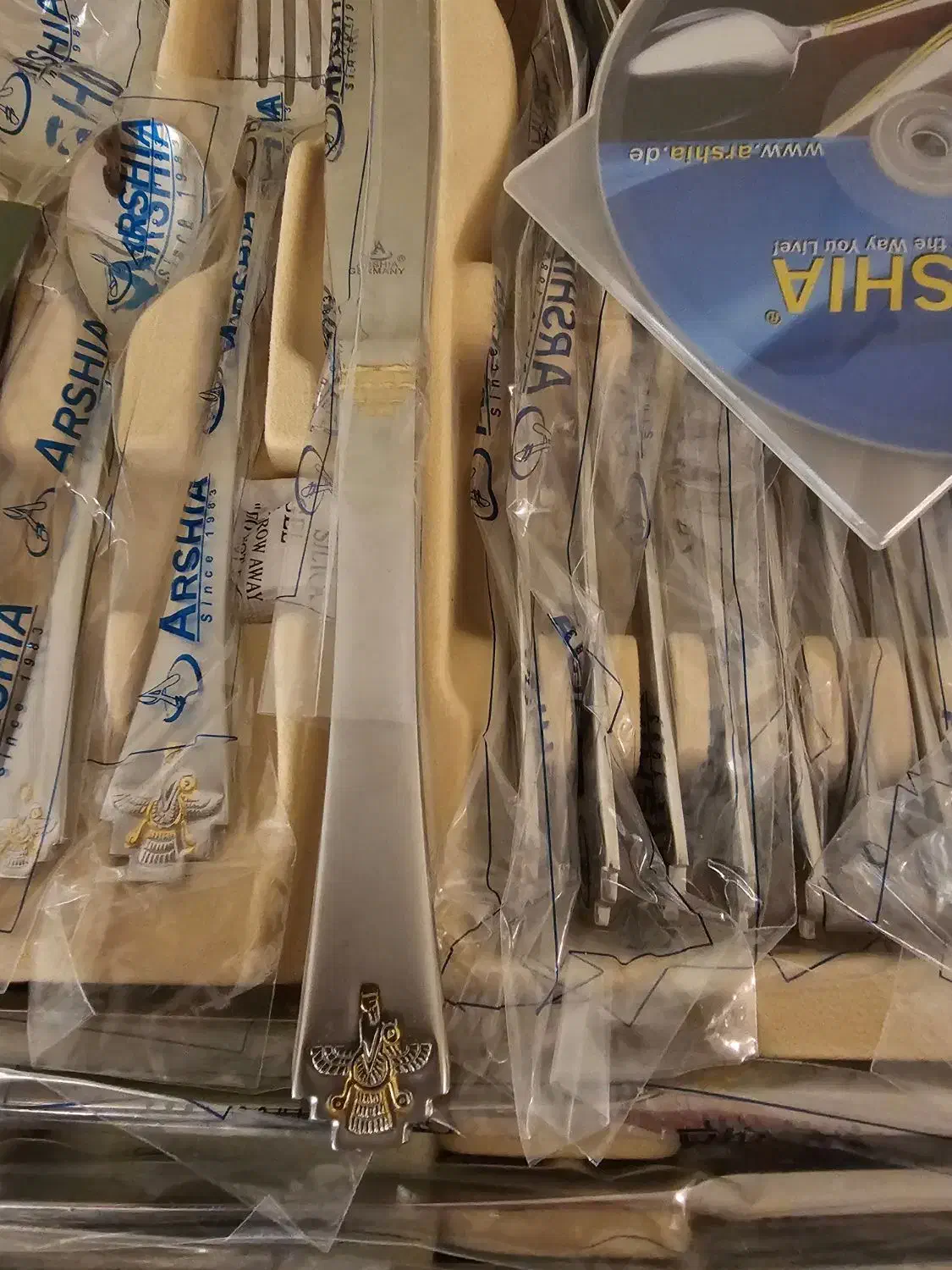 قاشق وچنگال|ظروف سرو و پذیرایی|اهواز, کمپلو شمالی|دیوار