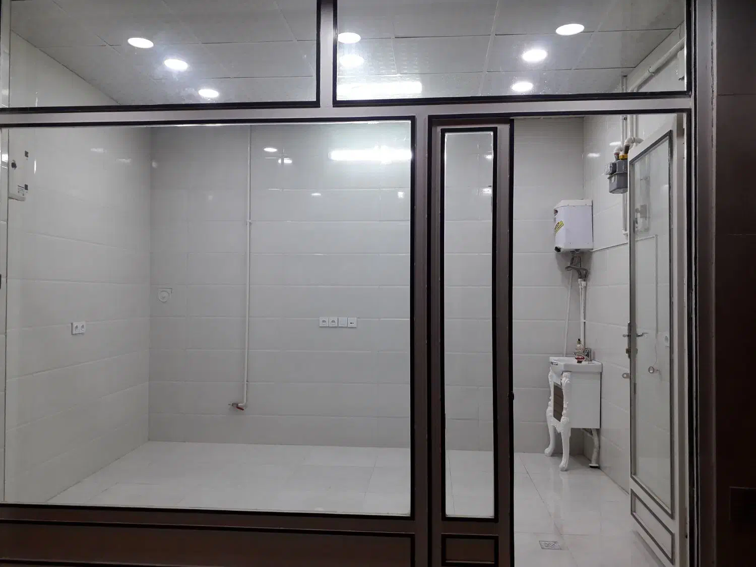 مغازه اجاره ای در خیابان شهید دستغیب|اجارهٔ مغازه و غرفه|کبودرآهنگ, |دیوار