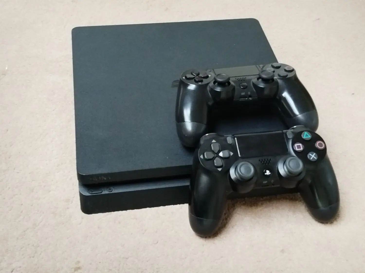 دستگاه ps4|کنسول، بازی ویدئویی و آنلاین|شیراز, ریاستی|دیوار