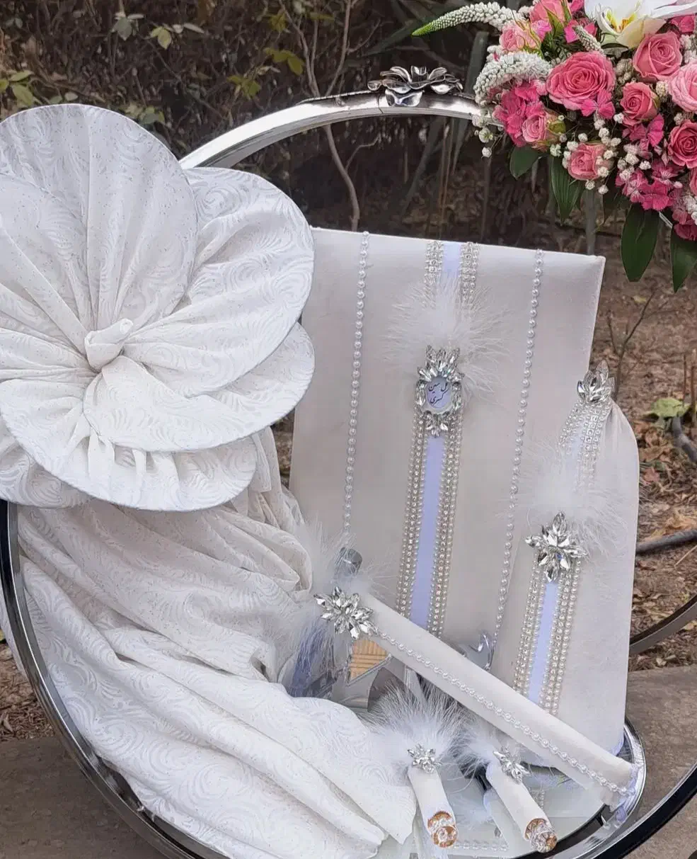 ارائه انواع دیزاین وخدمات بله برون|خدمات پذیرایی، مراسم|ساوه, |دیوار