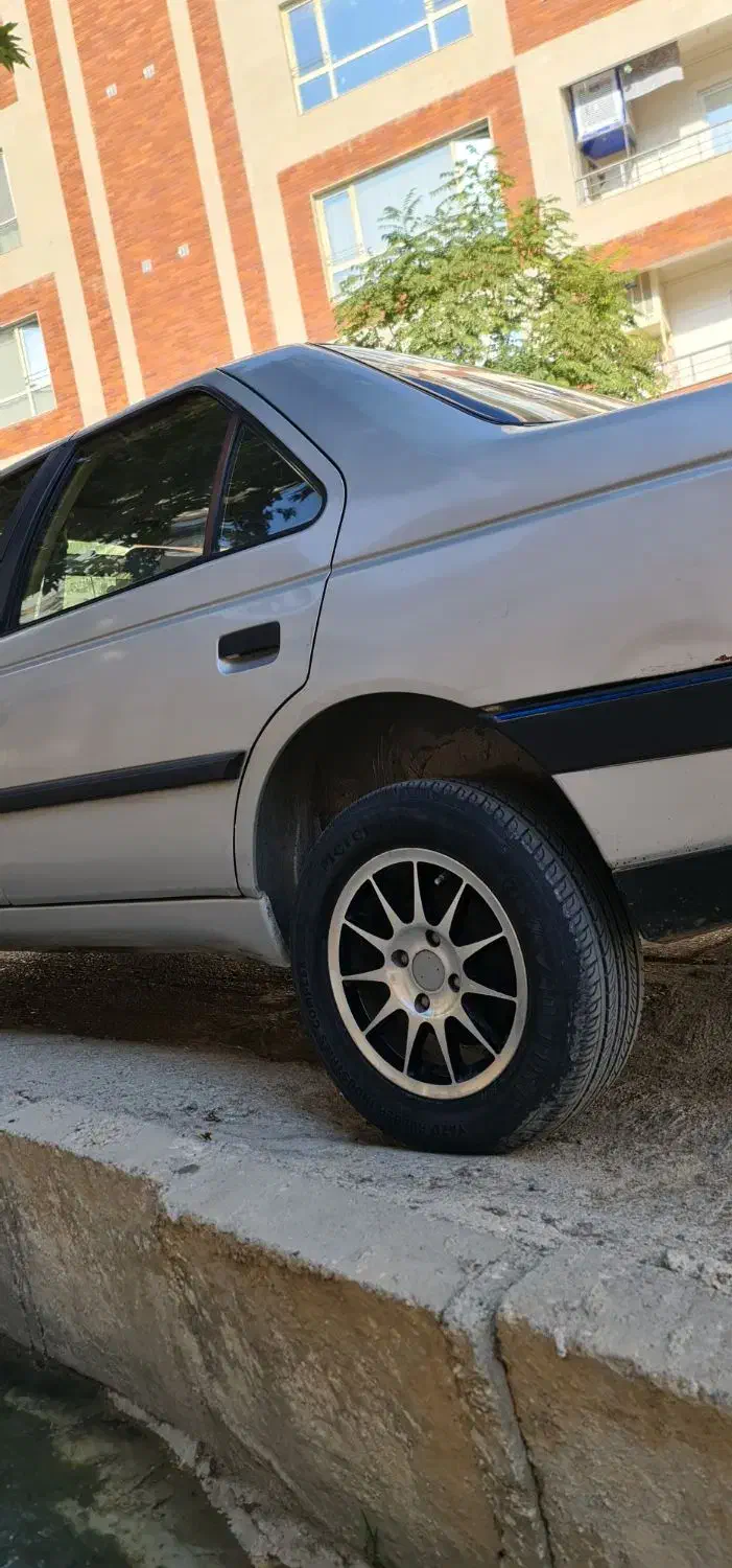 دربست ماشین  مسافر تاکسی آژانس|خدمات حمل و نقل|بروجرد, |دیوار