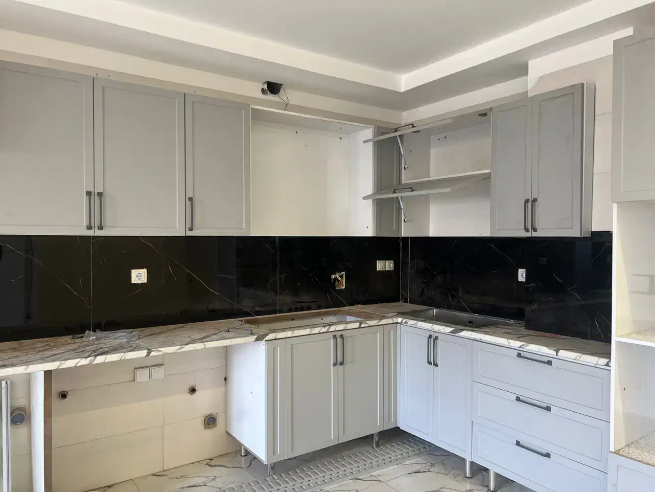 کابینت|مصالح و تجهیزات ساختمان|شیراز, آزادگان|دیوار