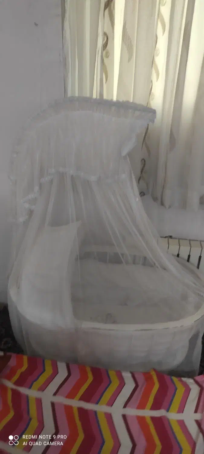 تخت و گهواره نوزاد|تخت و صندلی بچه|مشهد, عبادی|دیوار