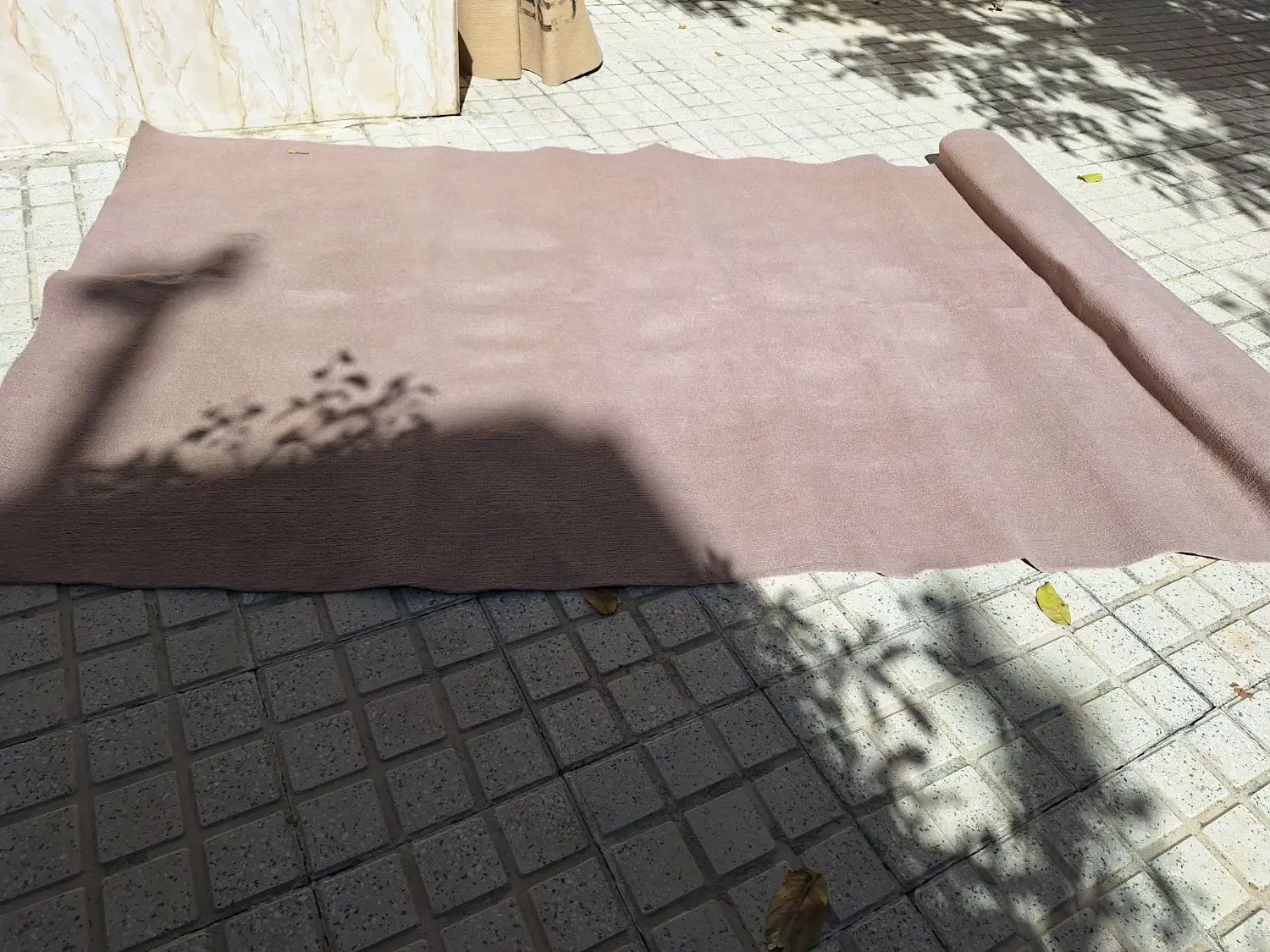 موکت  کارکرده وسالم|موکت|همدان, |دیوار
