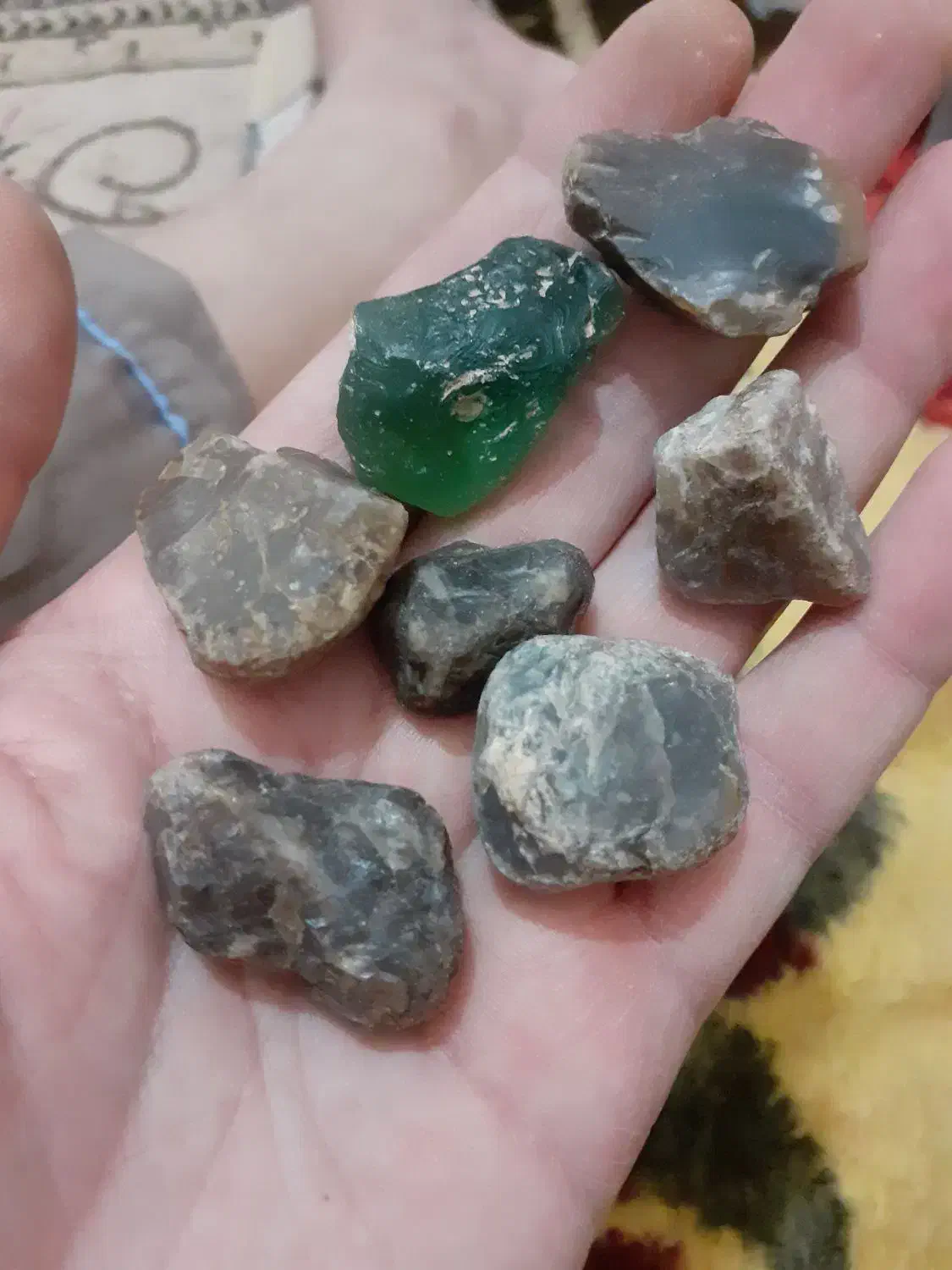 سنگهای نگینی هوای|جواهرات|اسفراین, |دیوار