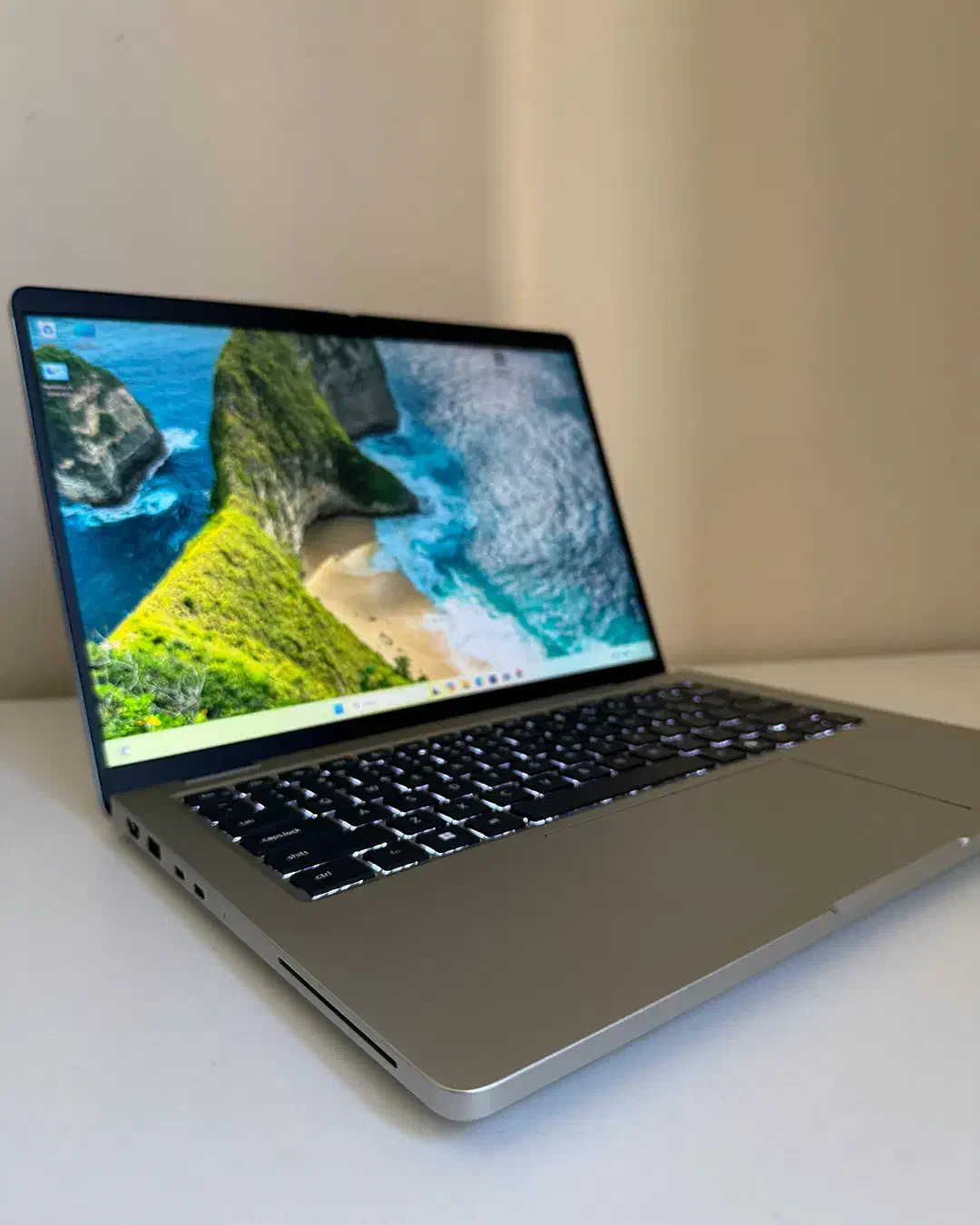 لپ تاپ حرفه ای  Dell Pro 14 PLUS - ULTRA 7 265U|رایانه همراه|تهران, فلسطین (میدان انقلاب)|دیوار