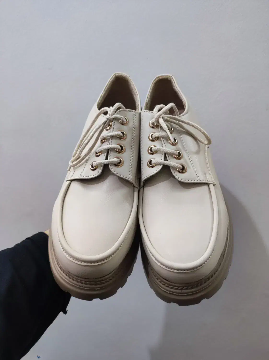 کفش اسنیکرز لژدار خارجی|کیف، کفش، کمربند|مشهد, طلاب|دیوار