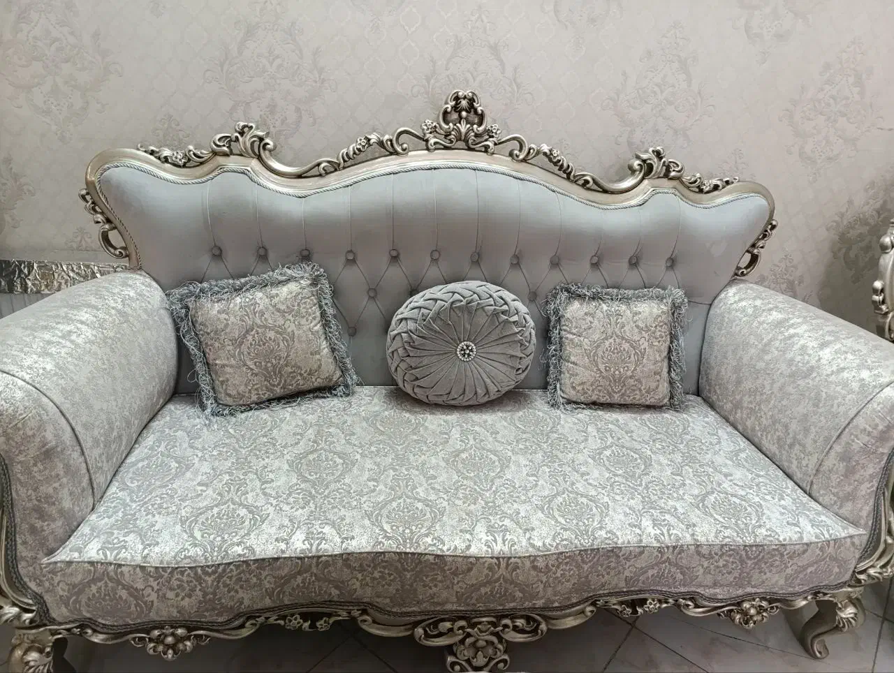 مبلمان|مبلمان خانگی و میز عسلی|ری, علایین|دیوار