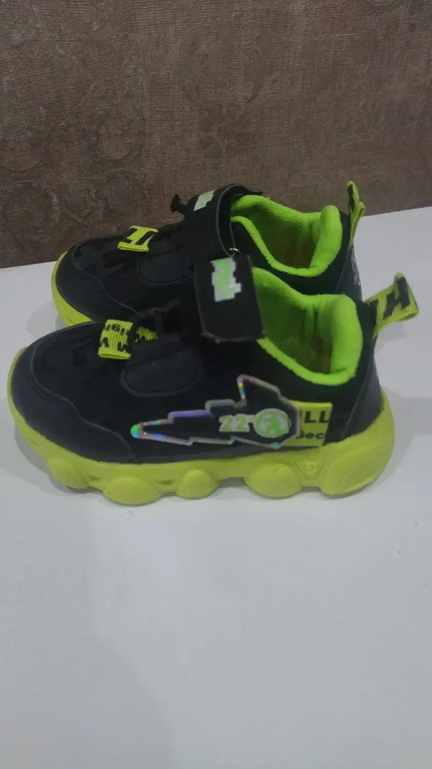 کفش بچگانه.زنانه|کیف، کفش، کمربند|تربتحیدریه, شهرک ولیعصر|دیوار