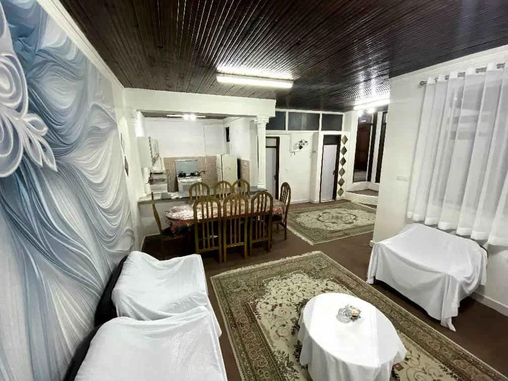 ویلایی در مرکز شهر رشت|اجارهٔ کوتاه‌مدت آپارتمان و سوئیت|رشت, خواهر امام|دیوار