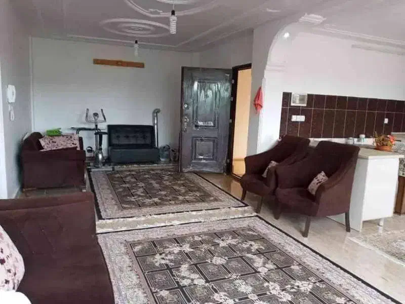 رهن و اجاره۹۰متری مستقل در مطهری آسایشگاه سالمندان|اجارهٔ آپارتمان|لاهیجان, بازکیاگوراب|دیوار