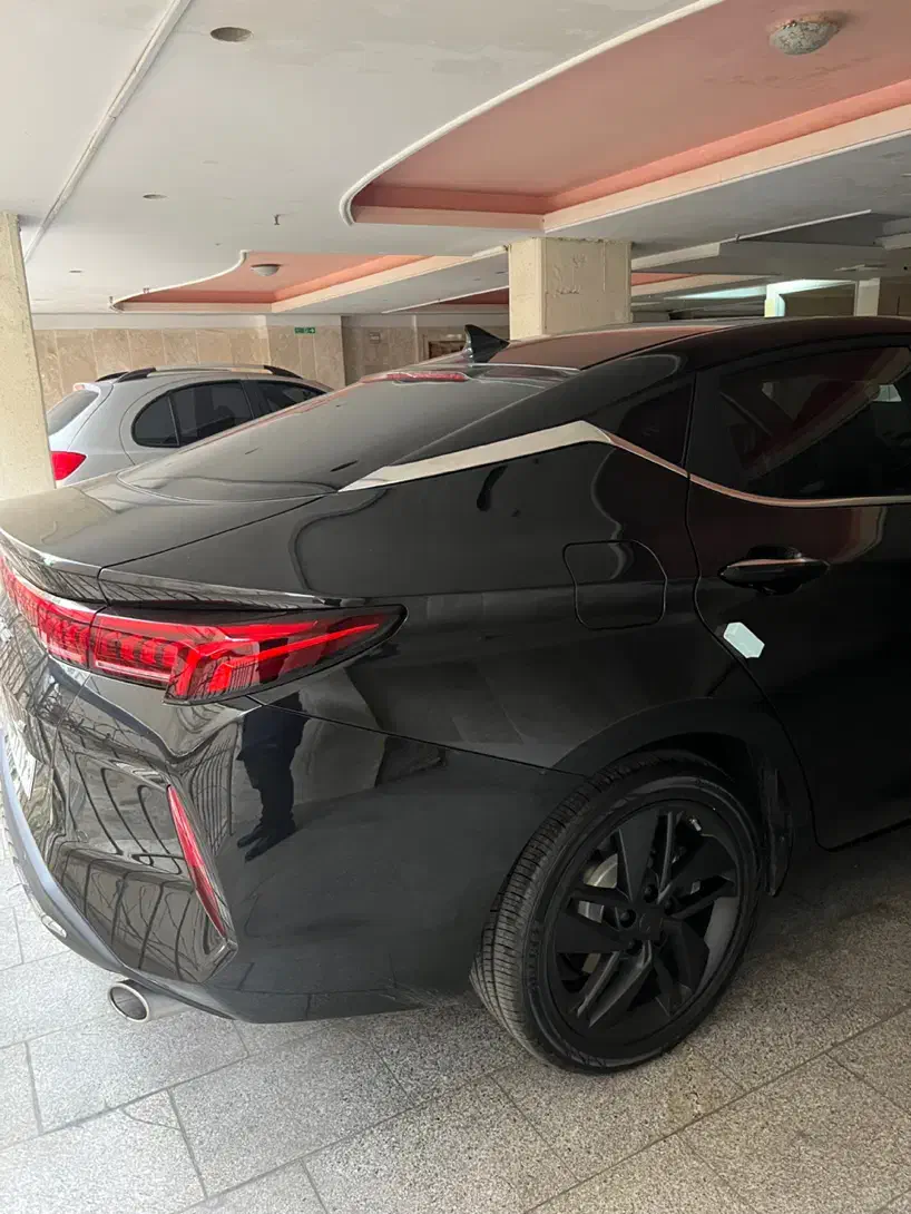 Kmc J7 مشکی|خودرو سواری و وانت|تهران, استقلال|دیوار