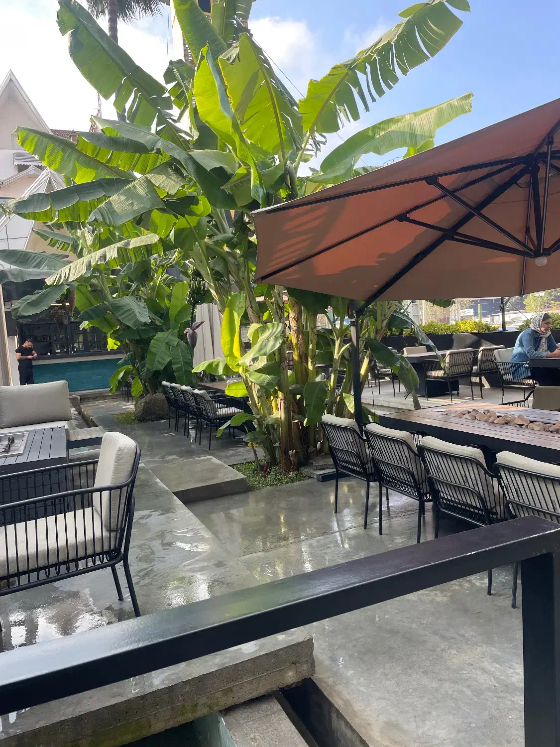 استخدام نیروی قلیان زن ماهر و سالندار|استخدام خدمات فروشگاه و رستوران|فریدون‌کنار, |دیوار