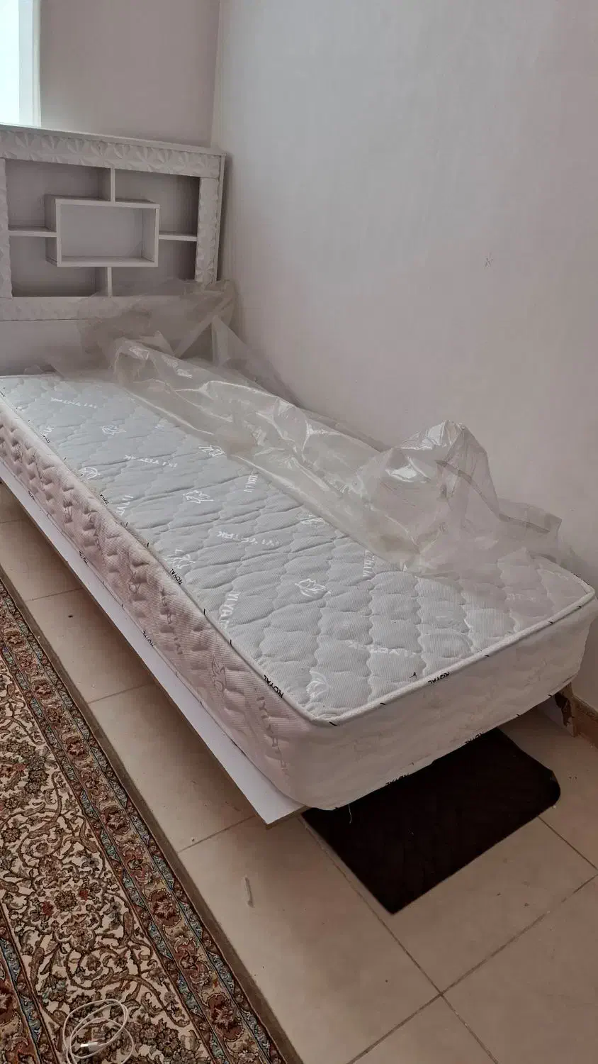 تخت یکنفره|تخت و سرویس خواب|هشتگرد, سعید آباد|دیوار